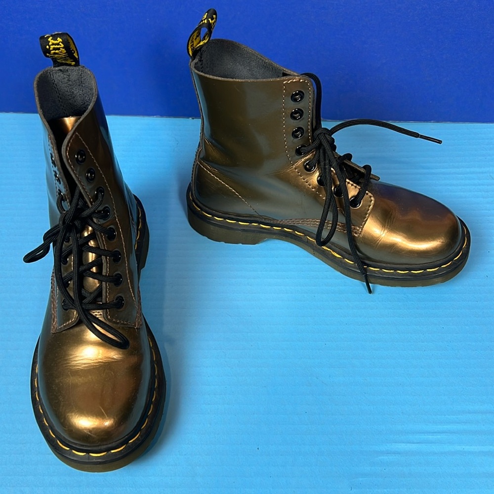 DM Dr Martens Pascal Copper Leather Lace Up Boots 6